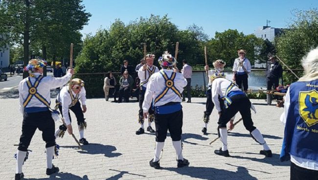 Morris Dancing & Birds of Prey